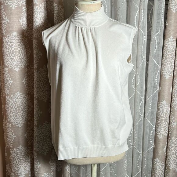 Dress Barn white sleeveless mock Turtleneck top Size 14/16 - Picture 1 of 8